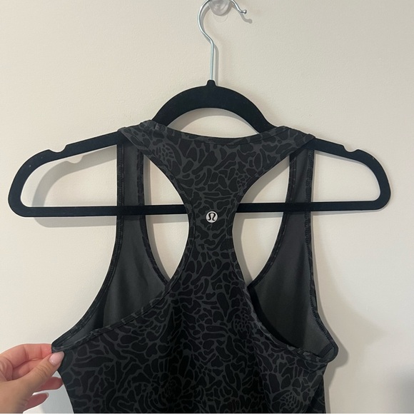 LULULEMON COOL RACERBACK - Picture 6 of 6